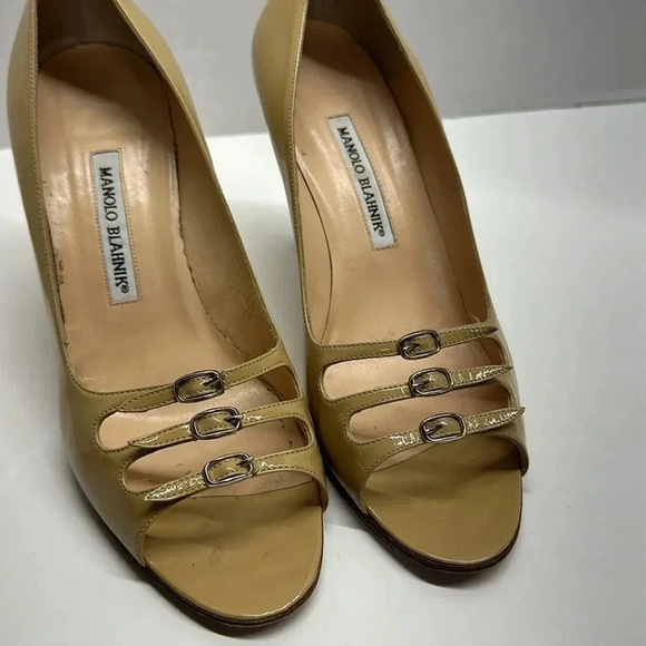 Manolo Blahnik High Heel Shoes Patent Leather Open Toe 3 Buckle Tan Nude Size 40 - Picture 2 of 12